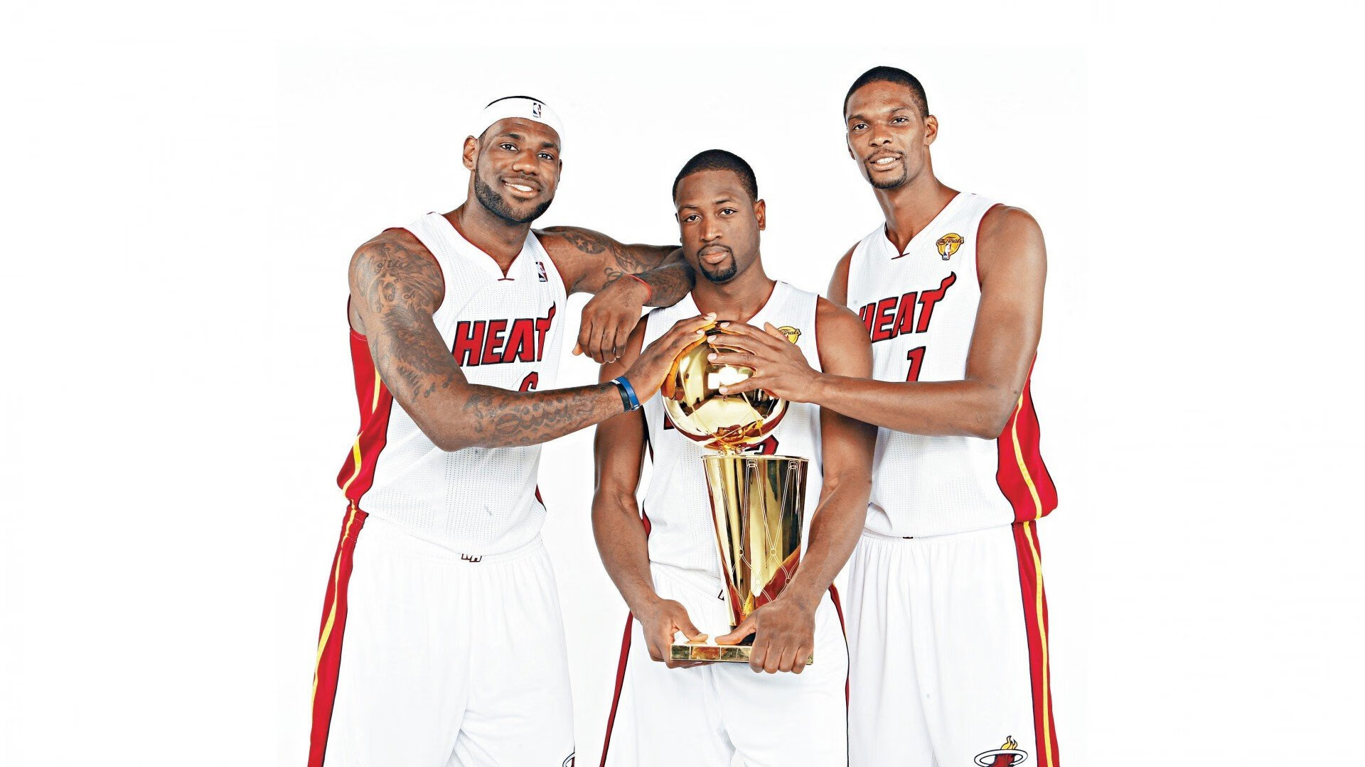 “西甲豪门战术调整，场面变化引发关注”，西甲的豪门