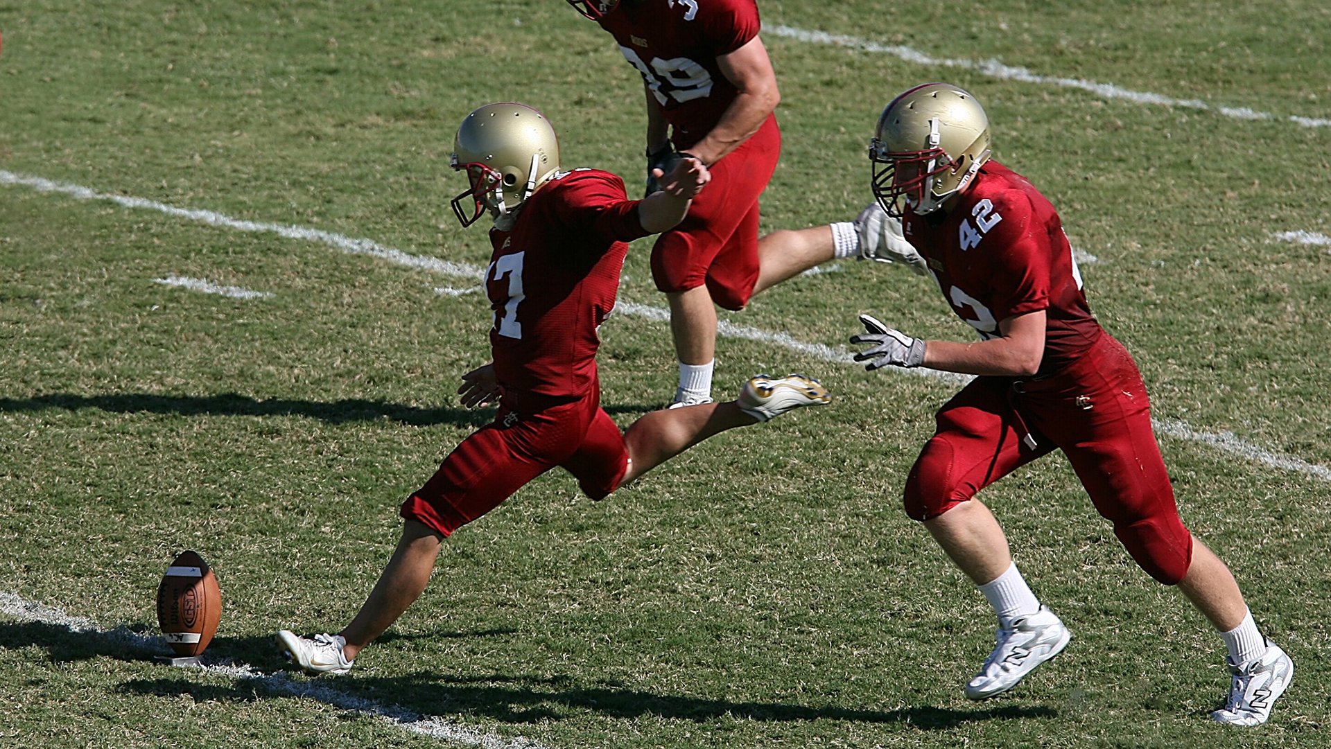 全国青少年“篮球趣味挑战”赛在青岛精彩展开,推广全民健身,青少年篮球邀请赛